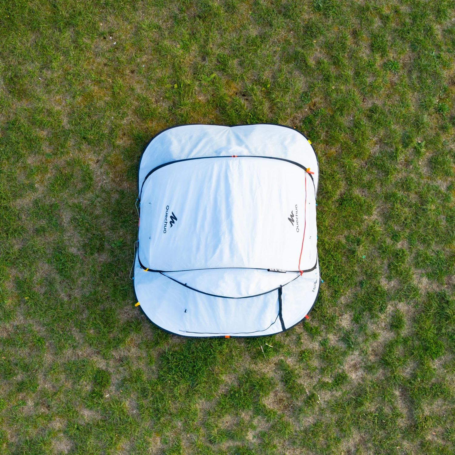 Quechua 3 Man Pop-Up Blackout Tent 17 Quechua 3 Man Pop-Up Blackout Tent - Image 17