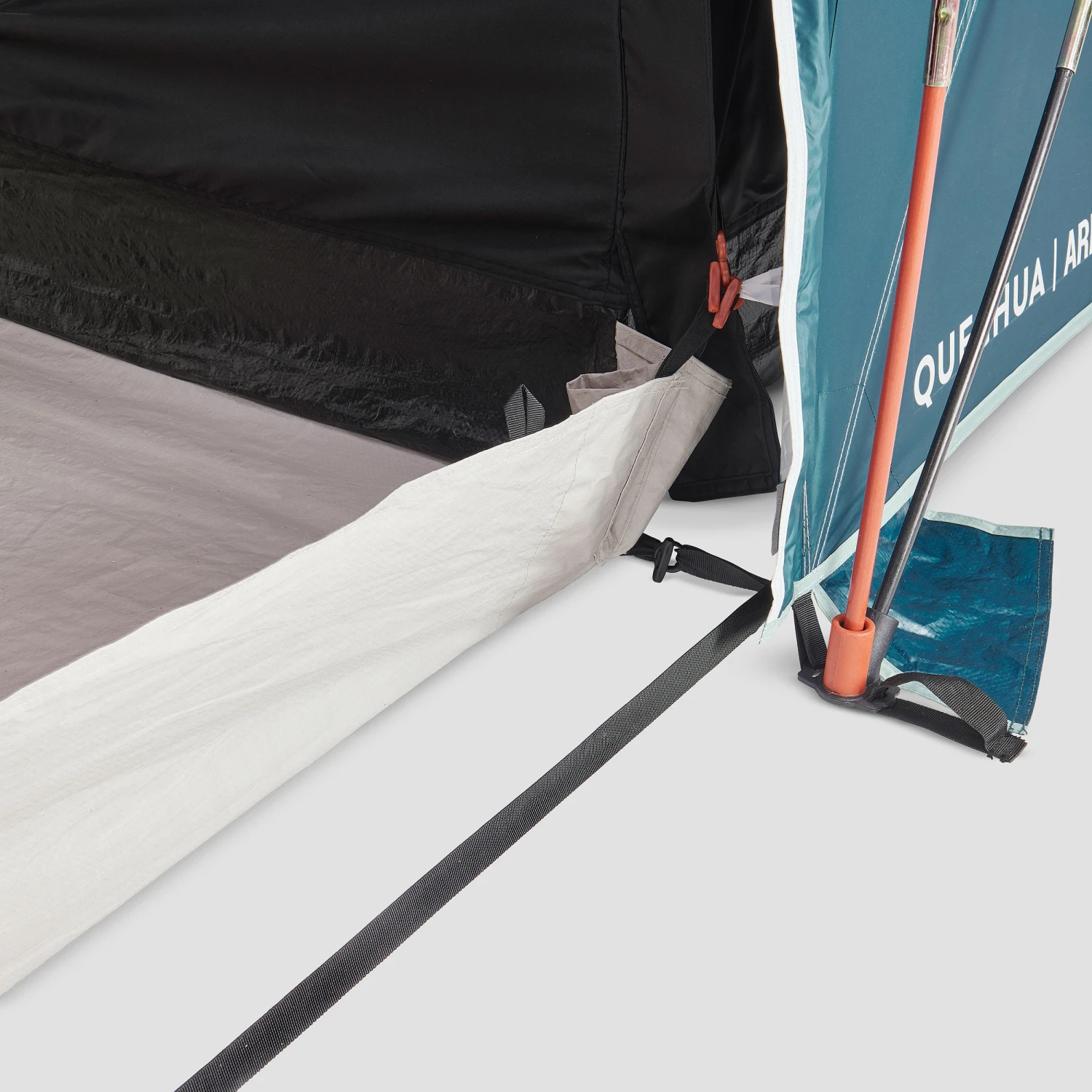 Quechua 4 Man Blackout Tent With Poles - Arpenaz 4.2 F&B 15 Quechua 4 Man Blackout Tent With Poles - Arpenaz 4.2 F&B - Image 15