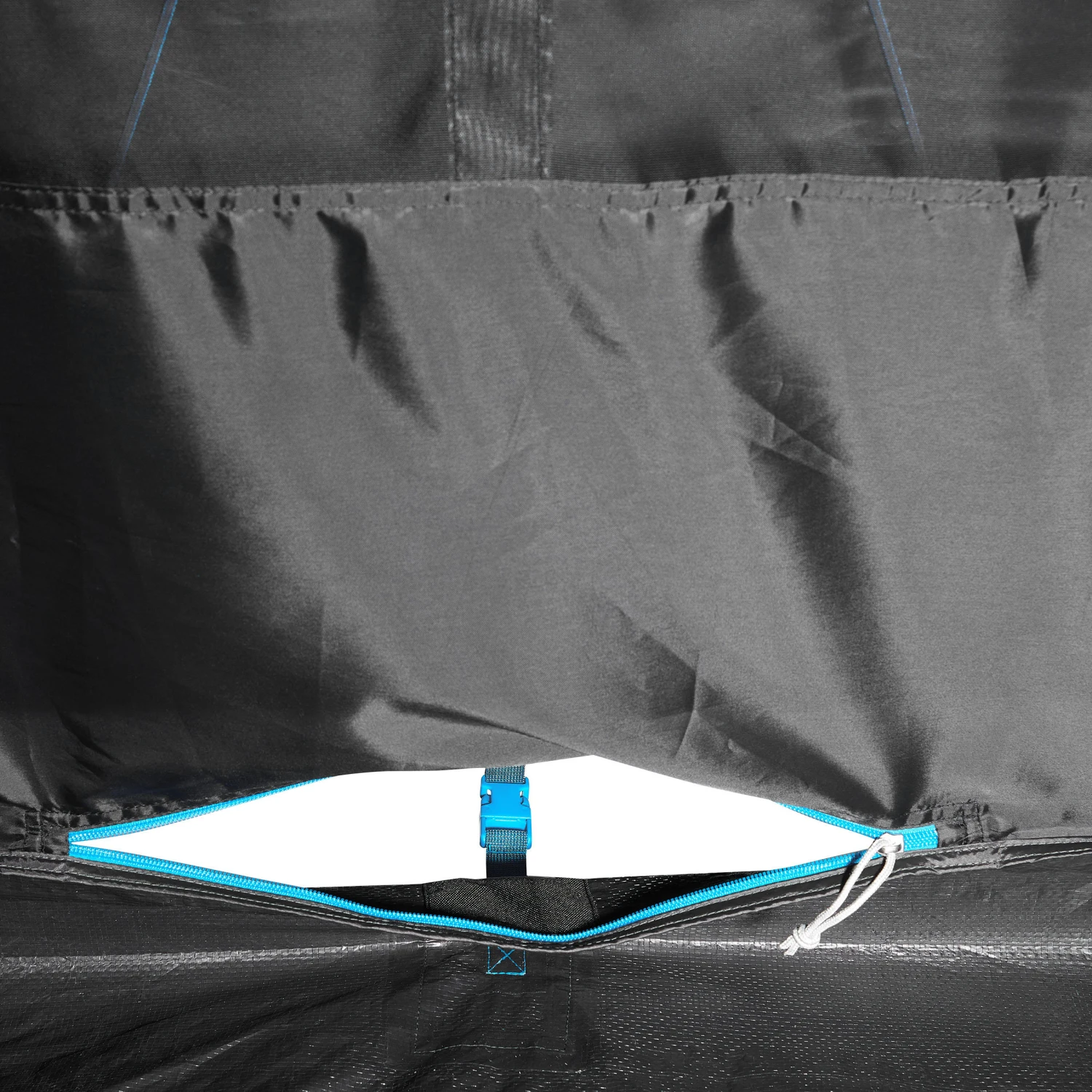 Quechua 3 Man Pop-Up Blackout Tent 13 Quechua 3 Man Pop-Up Blackout Tent - Image 13