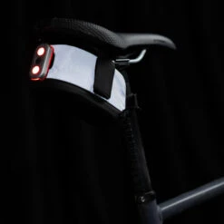 Decathlon Reflective Saddle Bag 0.6L Easy M -Outdoor Camping keade1937111bce4741c0dba56c0e958d